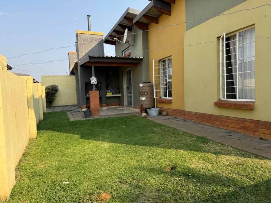 3 Bedroom Property for Sale in Waterval East North West